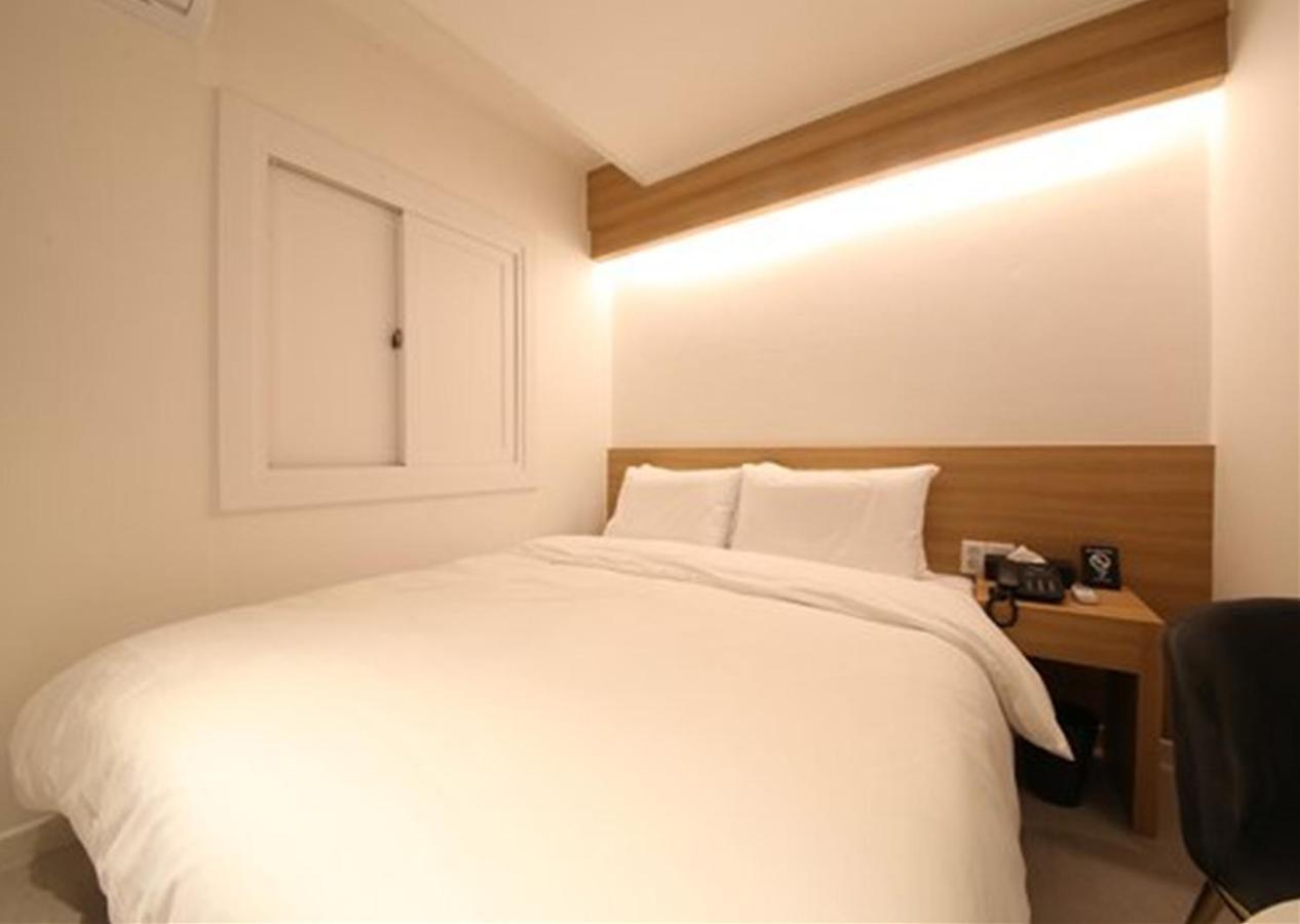 Busan Seomyeon Business Hotel J7 Εξωτερικό φωτογραφία