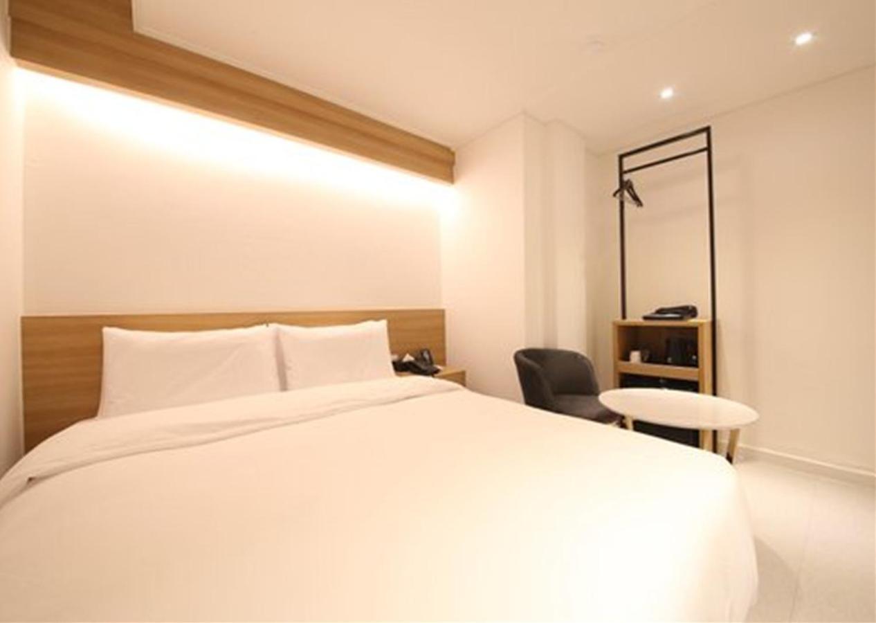 Busan Seomyeon Business Hotel J7 Εξωτερικό φωτογραφία